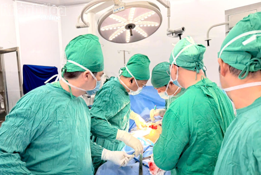 Trung tâm Chấn thương chỉnh hình - Bỏng (Bệnh viện Đa khoa Khánh Hòa): Làm chủ nhiều kỹ thuật chuyên sâu
